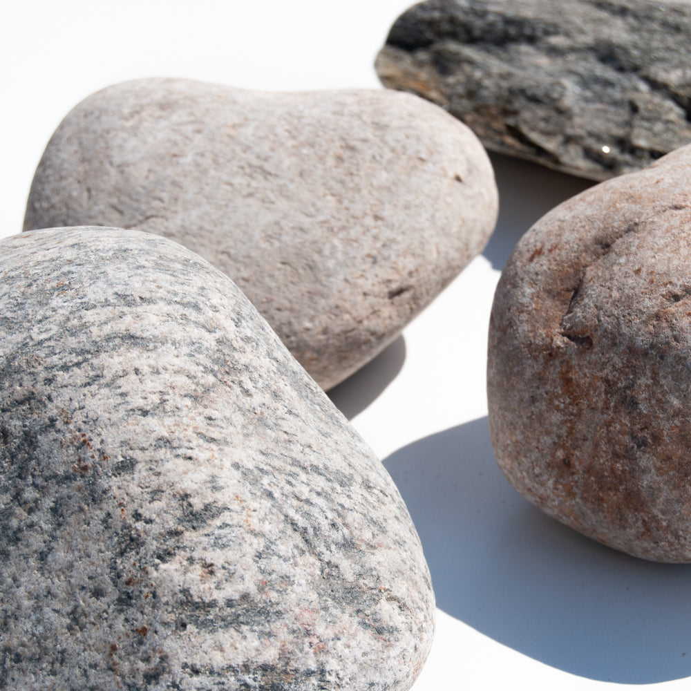 Pigsten, kampesten og sprængsten