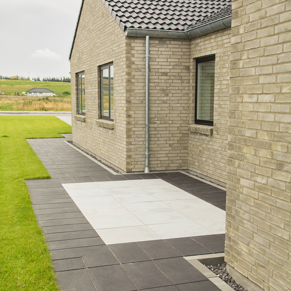 IBF Sort Plus fliser 30x60x6 cm