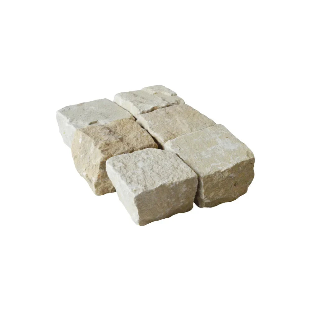 Chaussesten i sandsten Sahara