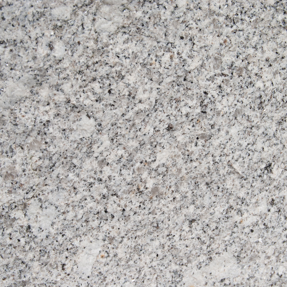 Kløvet kantsten, Portugisisk i lys grå