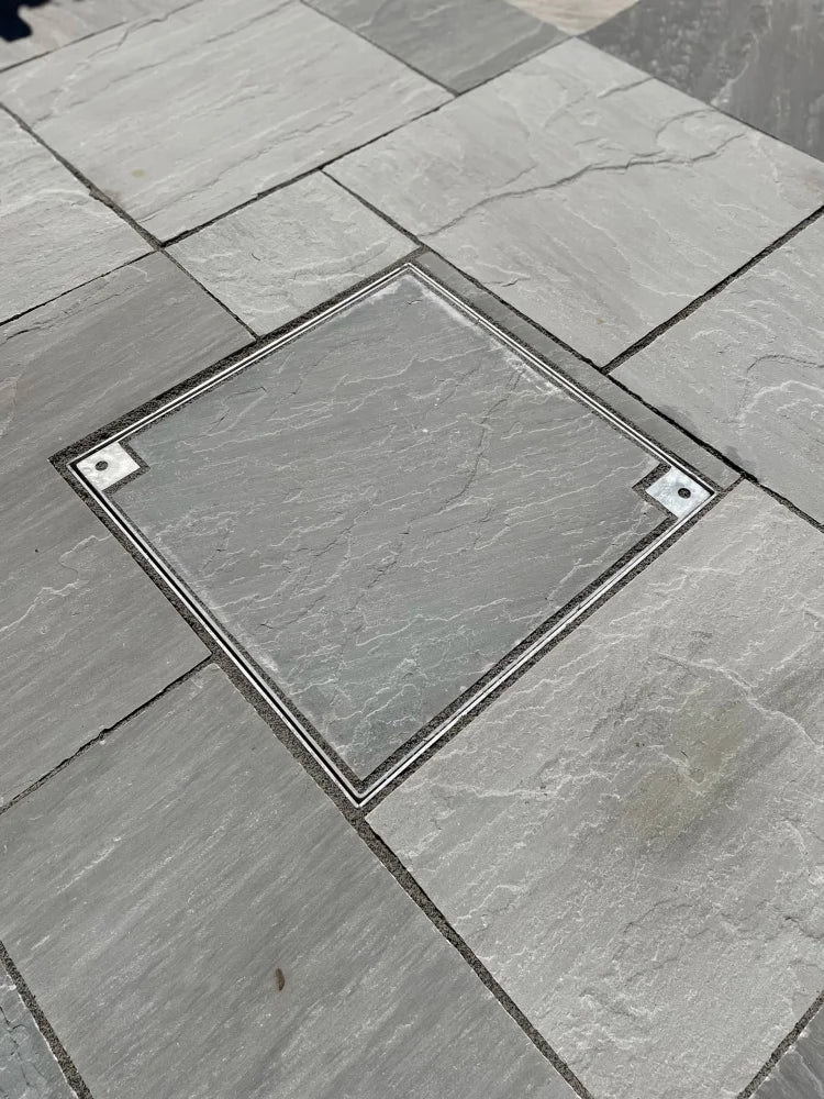 Sandsten i romersk mønster Grå