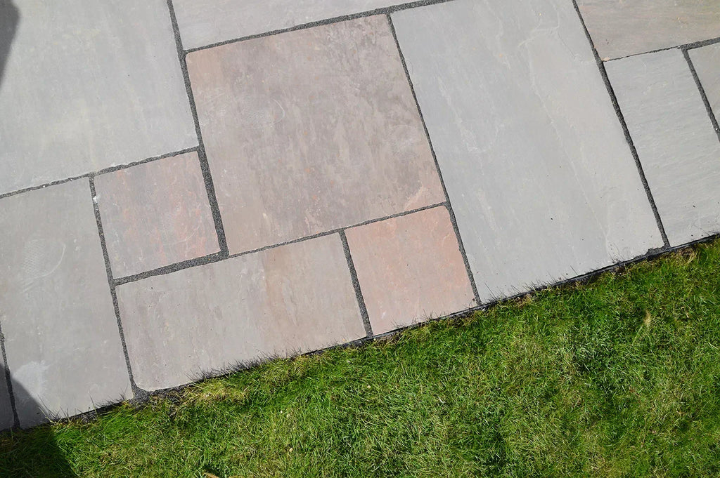 Sandsten i romersk mønster Mahogni